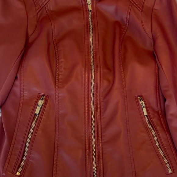 Express Burgundy Leather Motorcycle Jacket with Glossy Finish - Picture 6 of 8